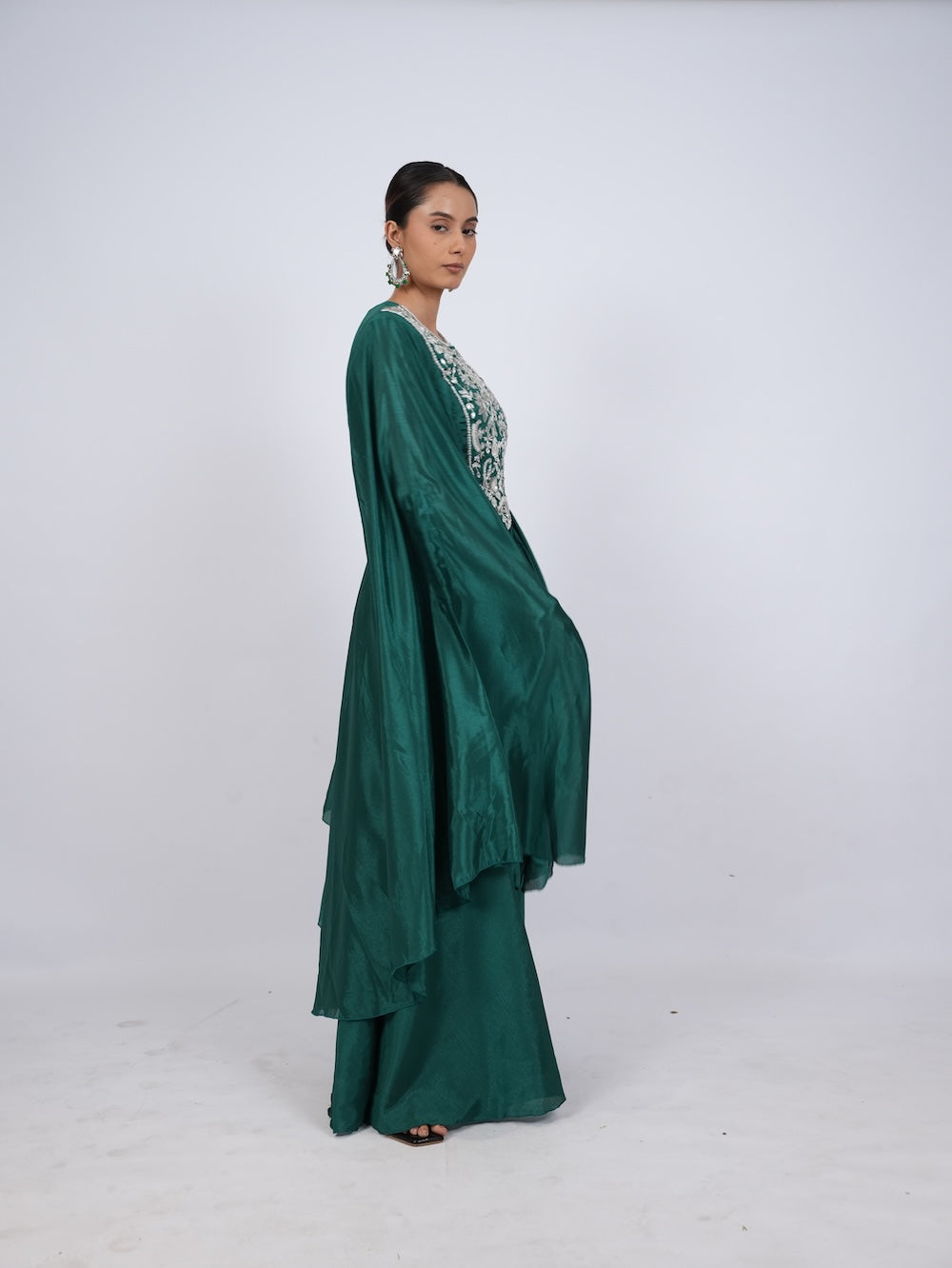 Emerald Green Embroidered Indo-Western Cape