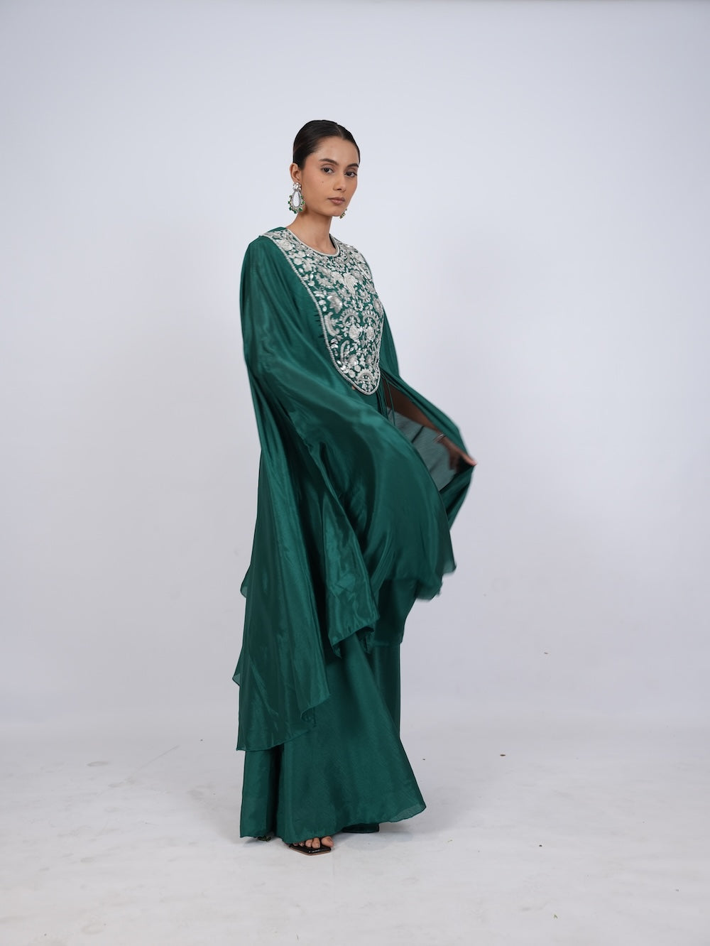 Emerald Green Embroidered Indo-Western Cape