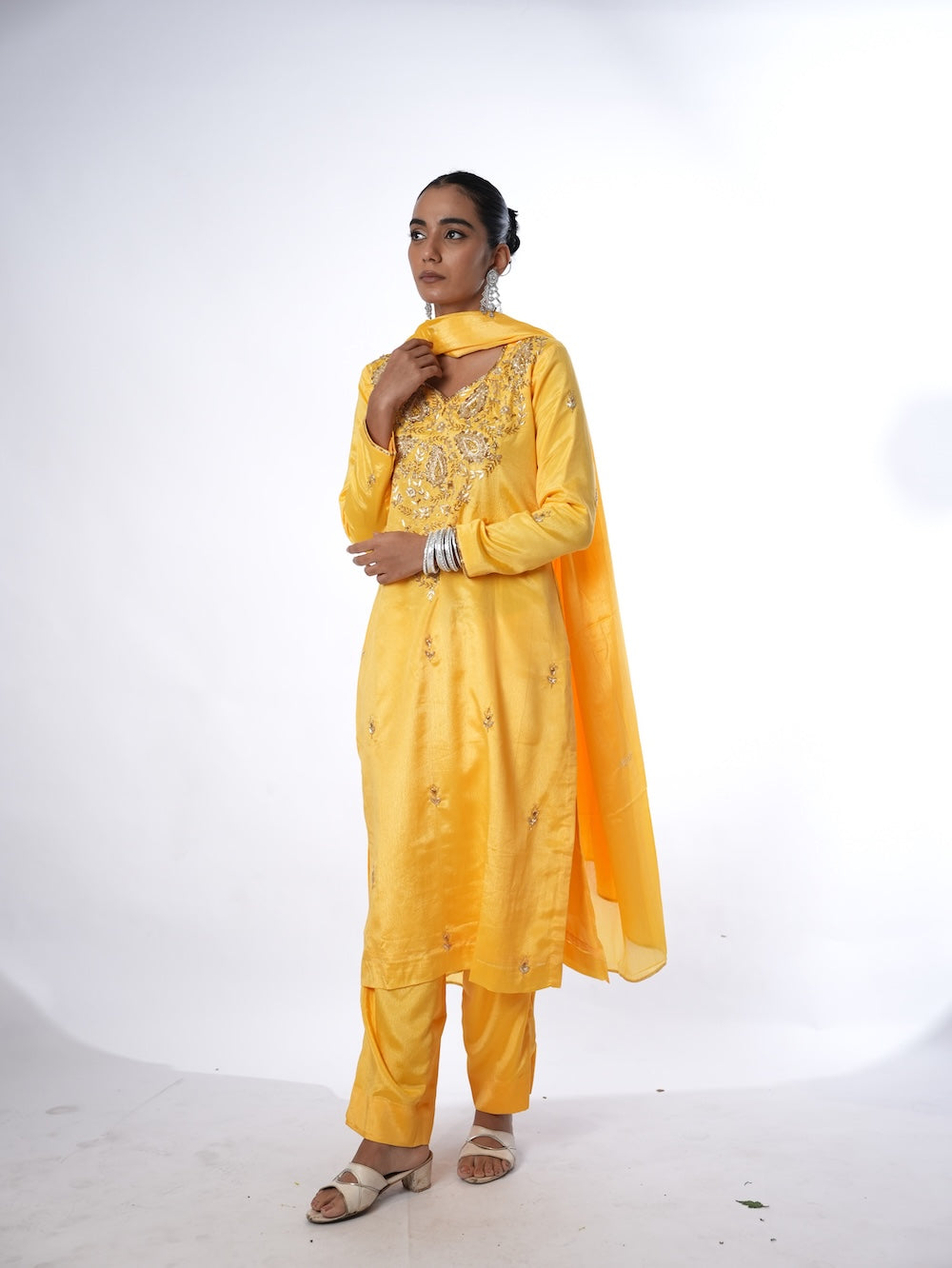 Golden Sunburst Elegance Set