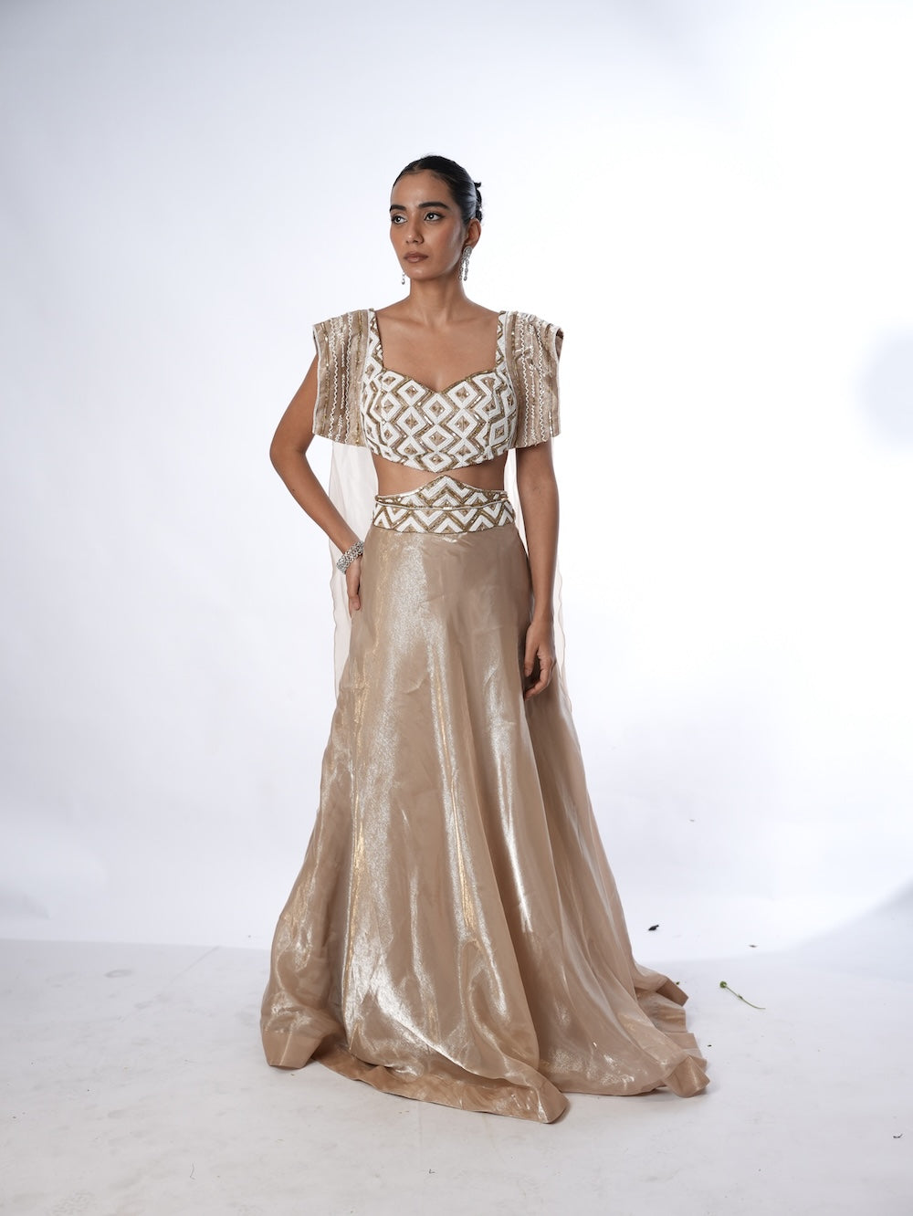 Golden Geometric Embellished Set
