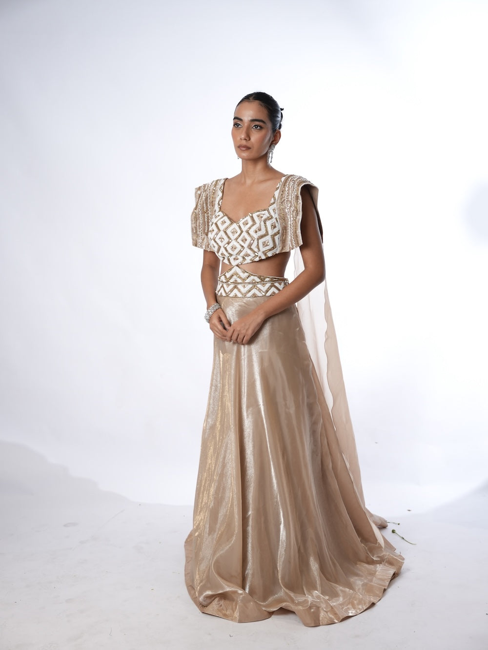 Golden Geometric Embellished Set