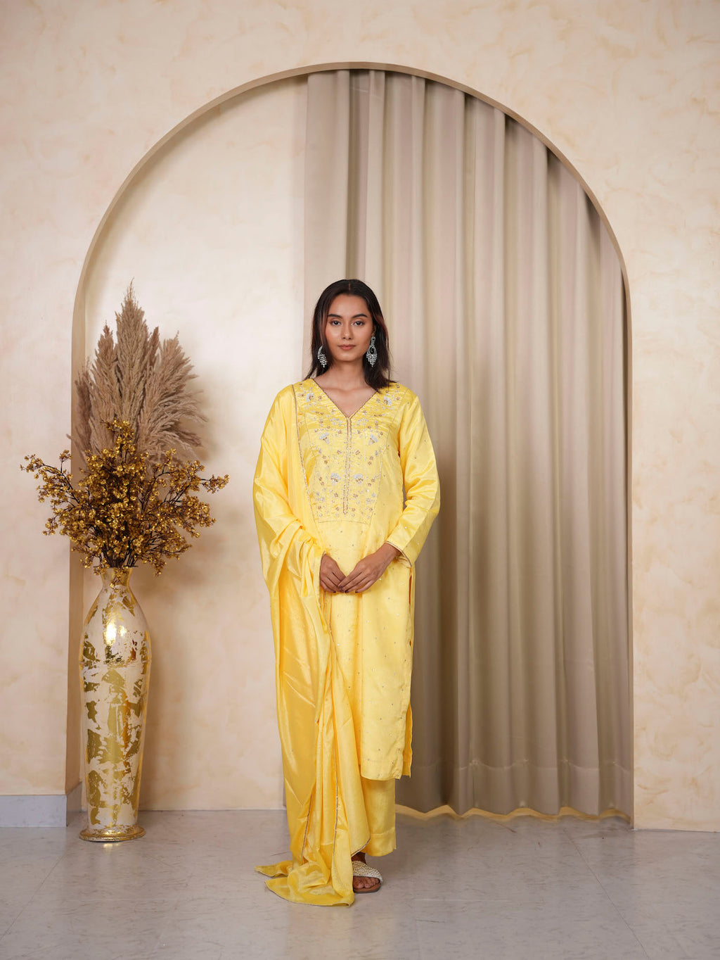 YELLOW HAND-EMBROIDERED SILK SUIT SET